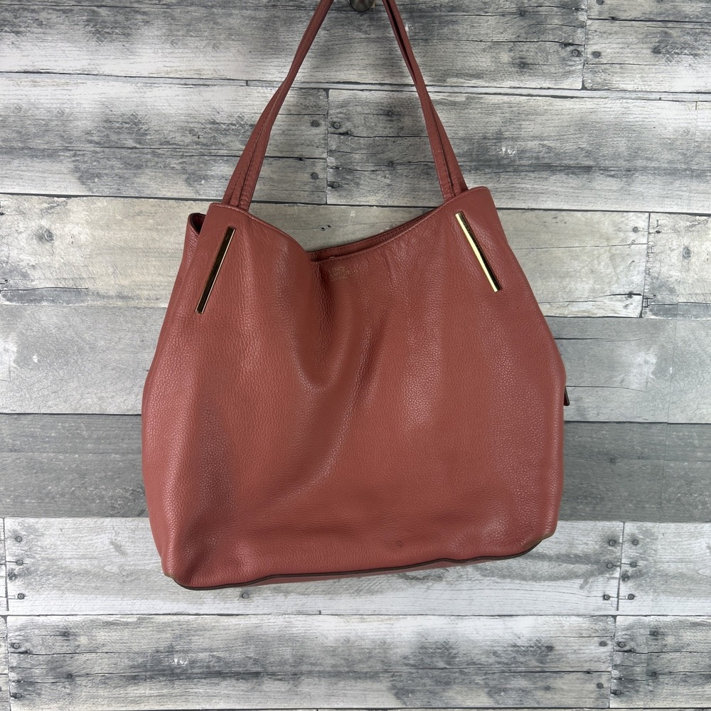 Vince Camuto Teri Leather  Tote In Vintage Rose Pebbles Leather